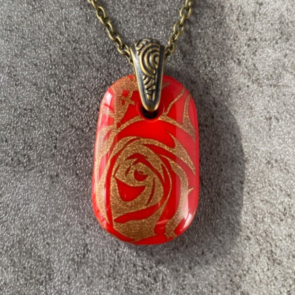 Timeless Rose Bouquet, Red and 18kt Gold Fused Glass Necklace